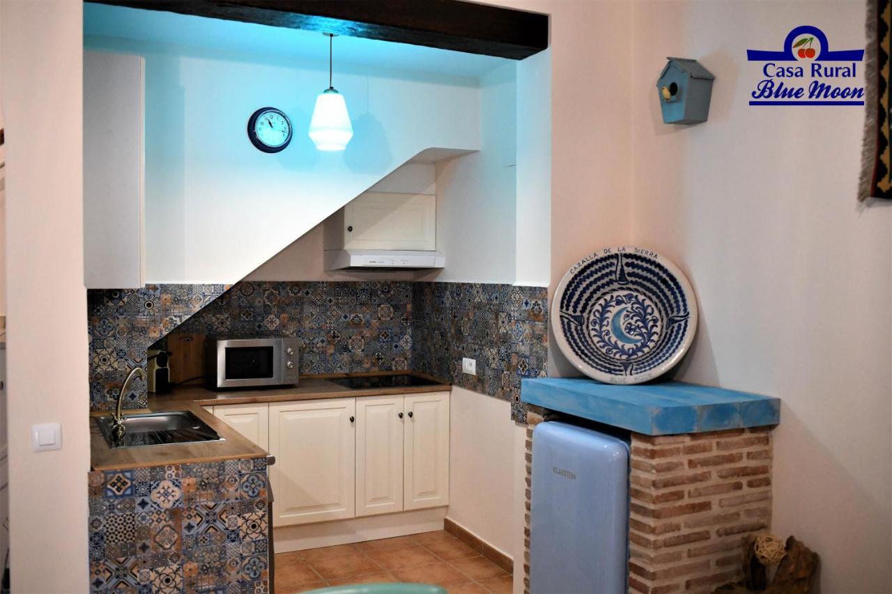 Гостьовий будинок Casa Rural Blue Moon Касалья-де-ла-Сьєрра Екстер'єр фото
